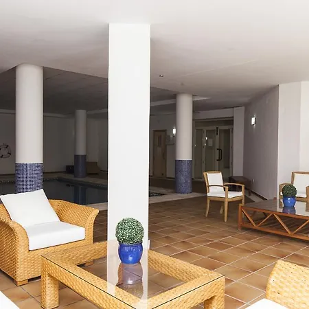 Fuente Aloha Apartment *