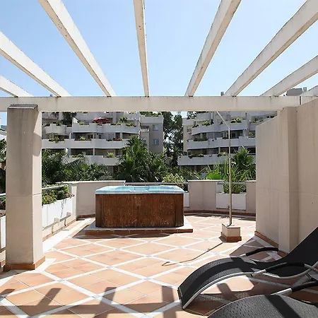 Fuente Aloha Apartment Marbella